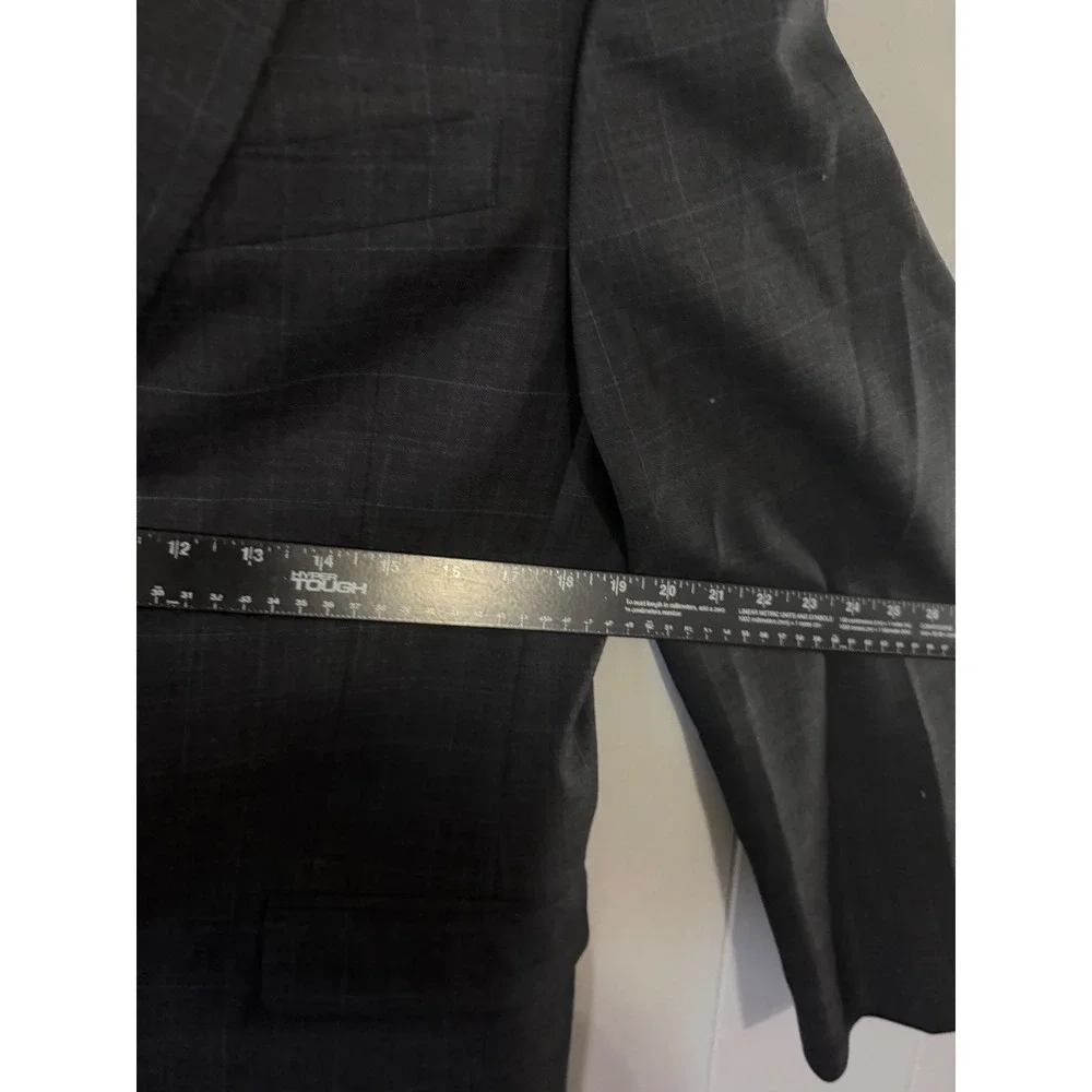 Tommy Hilfiger Blazer Mens 38R TH Flex Gray Windowpane Plaid Wool Blend EUC